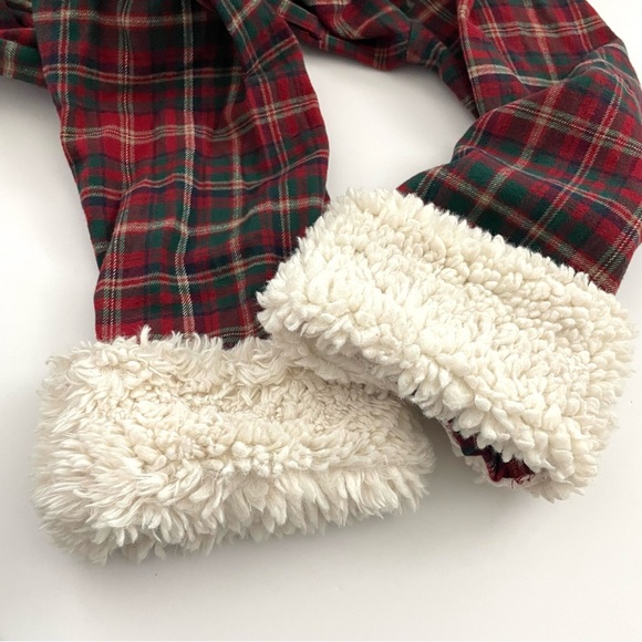 Pottery Barn S/M Lynbrook Faux Shearling Trim Red Plaid Flannel Robe Holiday - Picture 3 of 6